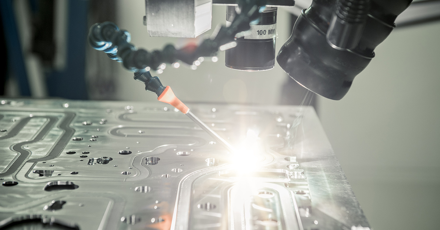 Productie-en-industrie-automatisering-socials-Poelmann-van-den-Broek-advocaten.jpg