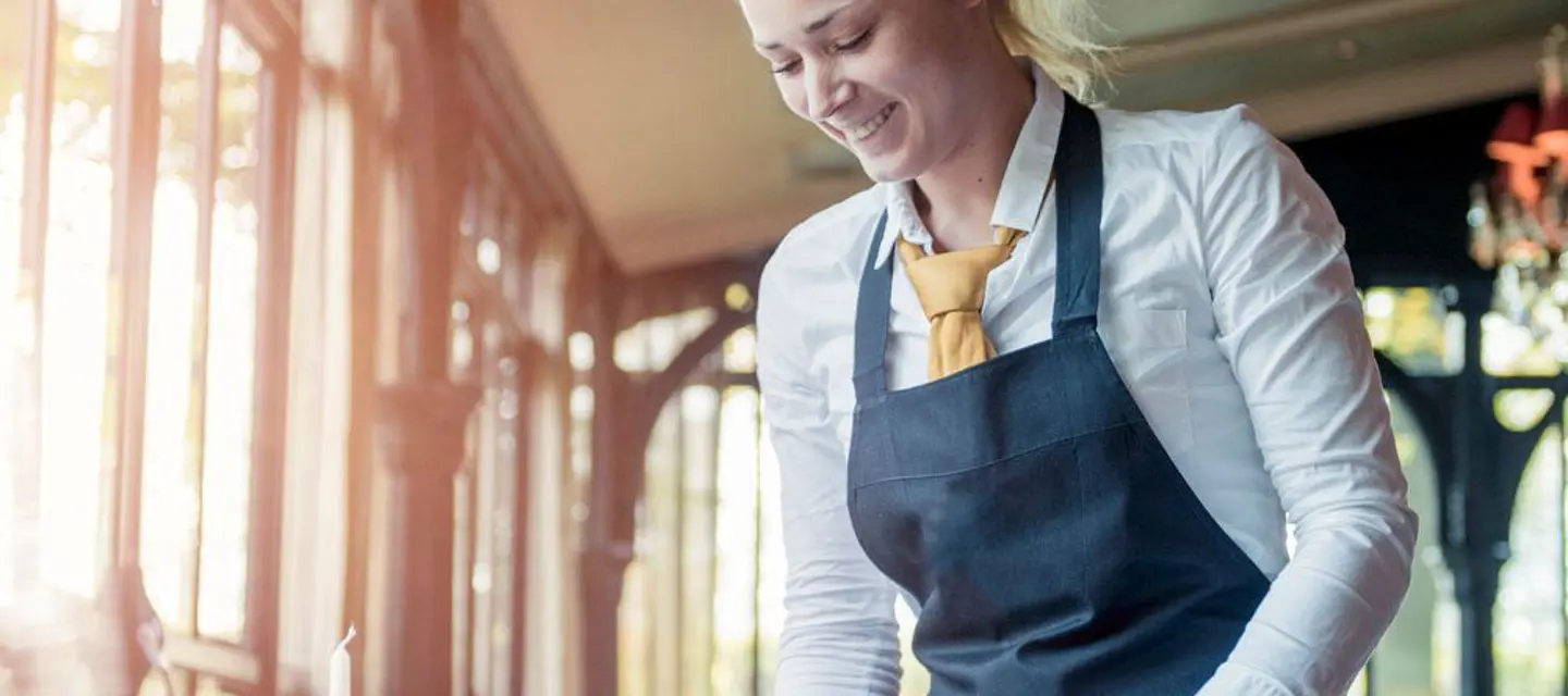 horeca-serveerster-header-socials.jpg