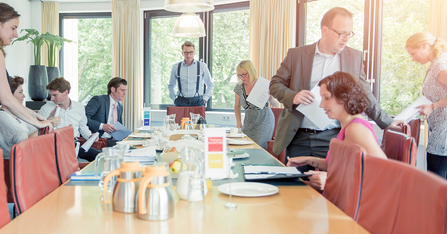 Actualiteitenbijeenkomst-socials-Poelmann-van-den-Broek-advocaten.jpg