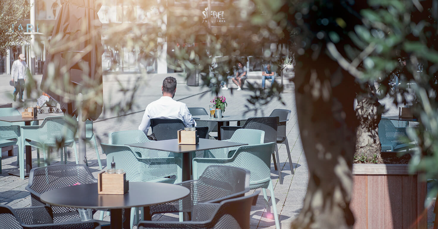 Retail-flexibele-arbeidscontracten-socials-poelmann-van-den-broek-advocaten.jpg